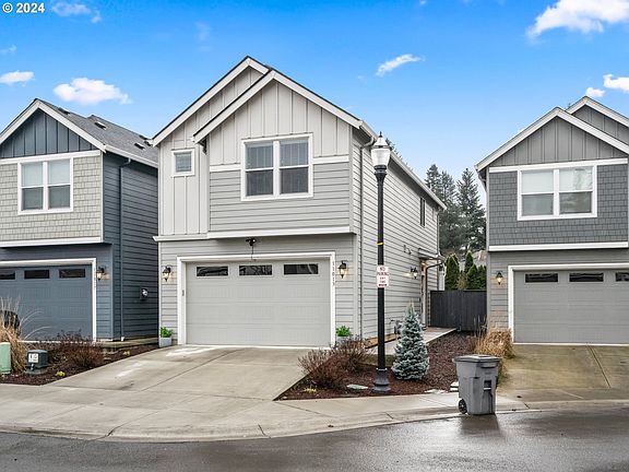 3rd image of 11013 NE 23rd Cir