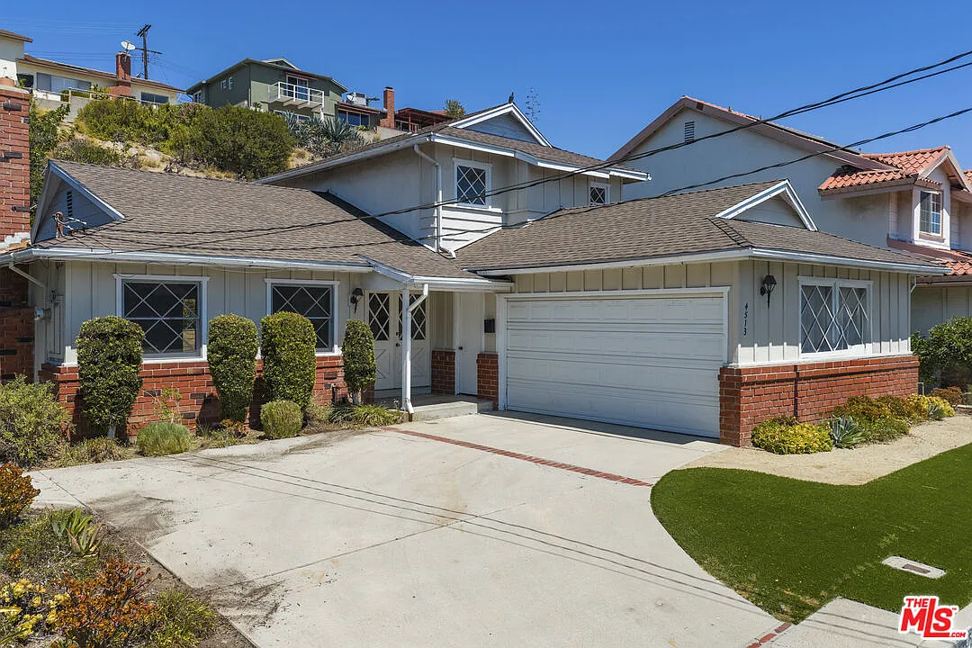 4 bed, 3.0 bath, 1934 sqft, $5,500 — Photo 1