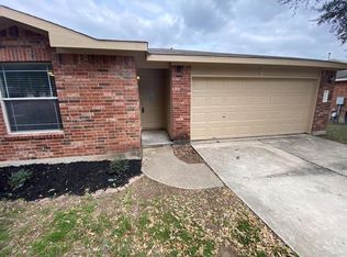 258 Western Dr, Kyle, TX 78640
