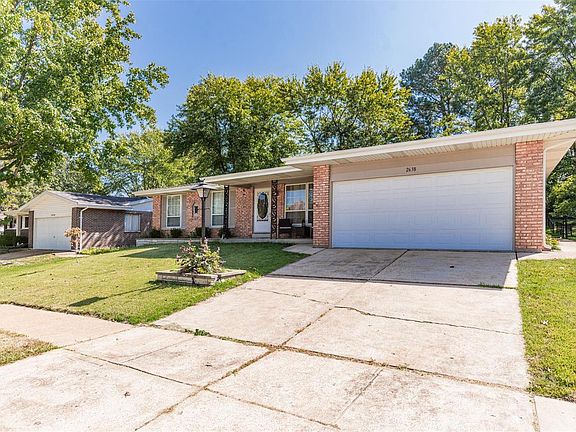 3rd image of 2638 Cliffwood Trl