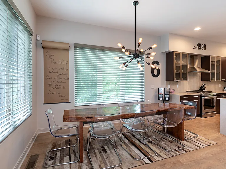 2604 Millie Ln — Photo 9