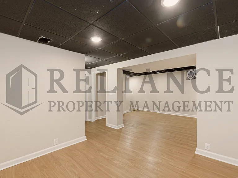 1415 N Prairie Ln — Photo 35