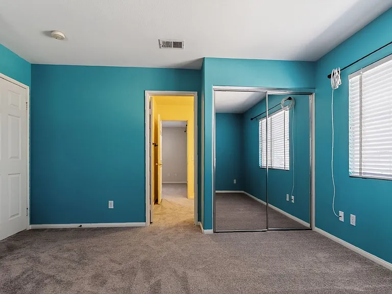 10009 Kika Ct — Photo 20
