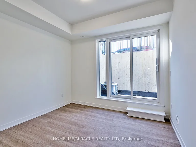 8 David Eyer Rd #1221 — Photo 12