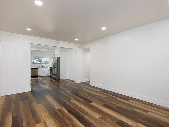 5th image of 6283.5 Lorca Dr
