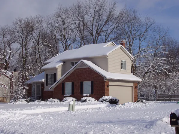 1703 Cardinal Rdg, West Bloomfield, MI 48324