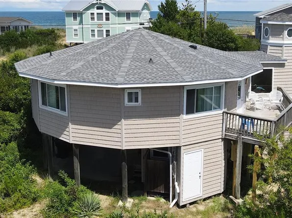 2933 Sandfiddler Rd, Virginia Beach, VA 23456