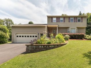 8774 Horseshoe Ln, Chittenango, NY 13037