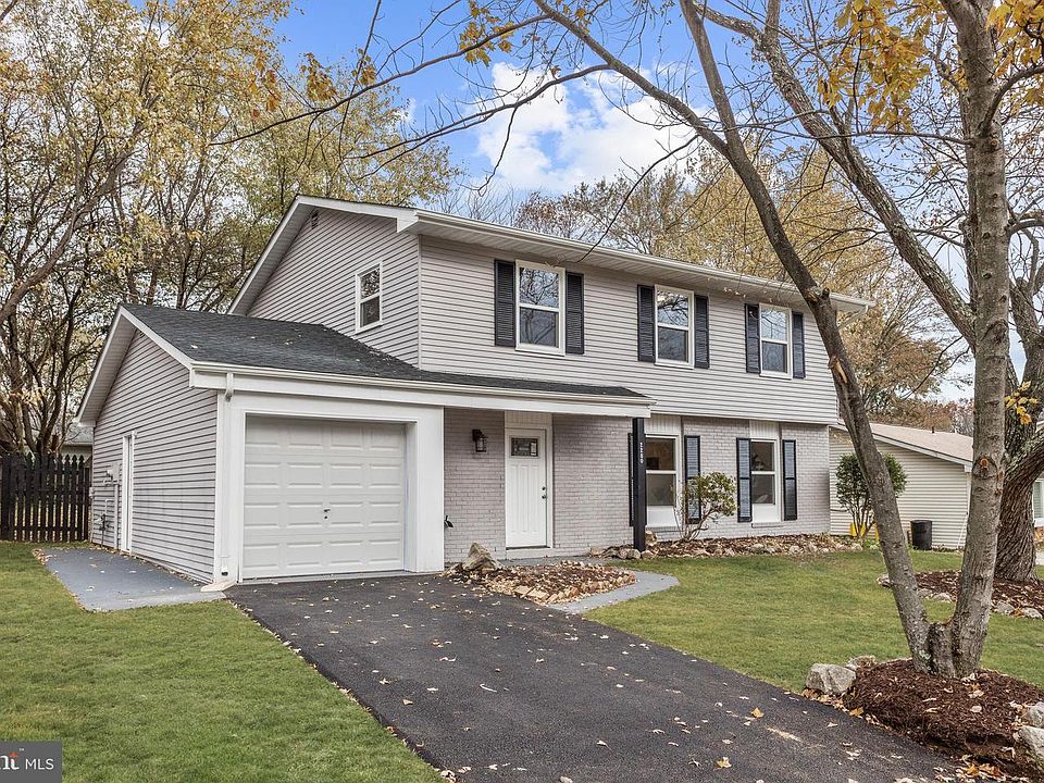 1st image of 2280 Four Seasons Dr