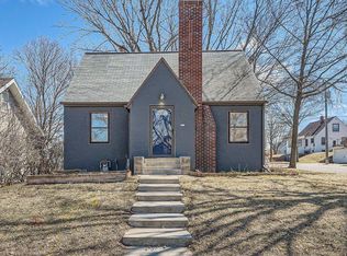 1106 Virginia St, Saint Paul, MN 55117