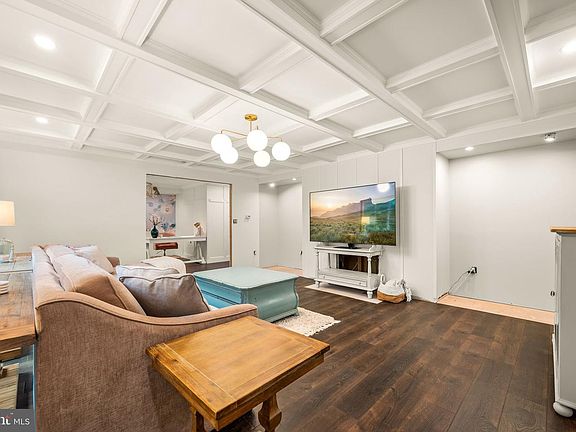 4th image of 41 Devon Dr