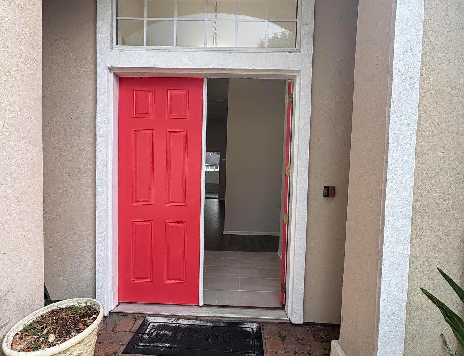 4 bed, 3.0 bath, 2437 sqft, $2,900 — Photo 2