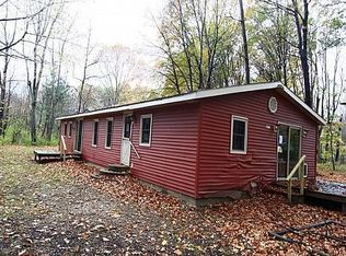 42078 35th St, Paw Paw, MI 49079