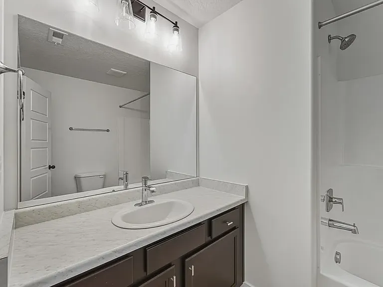 4543 W Watchmen Way S — Photo 2