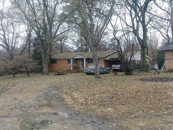 2nd image of 54 Dozier Ln