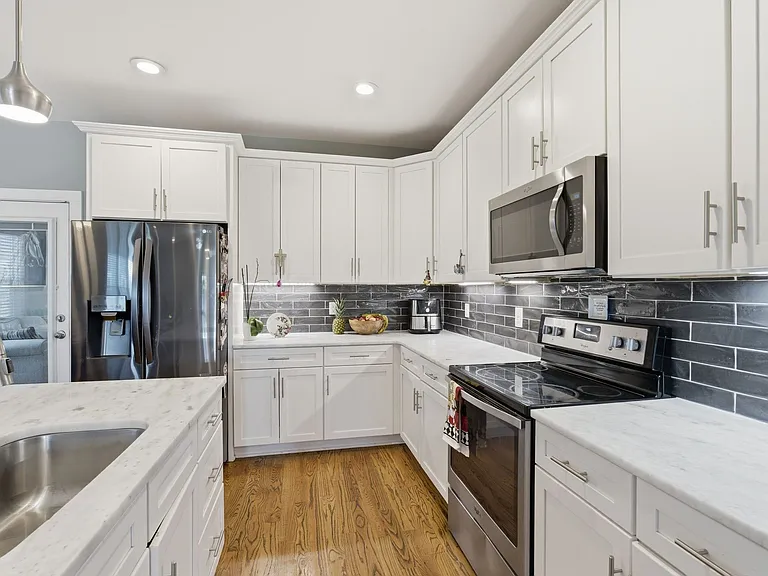 3813 Dr Walter S Davis Blvd — Photo 15