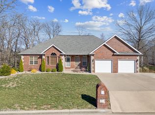 307 S Fox Fire Ct, Joplin, MO 64801
