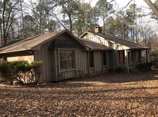 533 Plantation Dr, Columbus, MS 39705