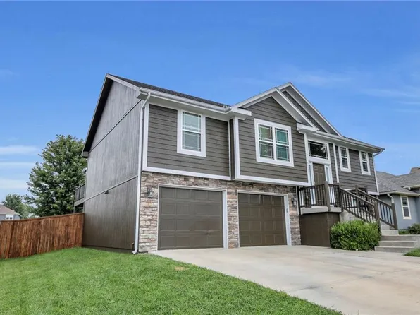 3217 N 124th St, Kansas City, KS 66109