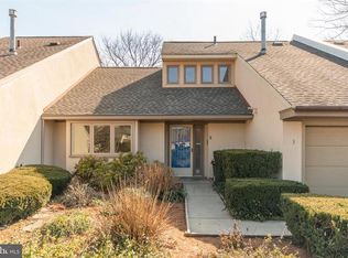 681 Meetinghouse Rd APT 3, Elkins Park, PA 19027