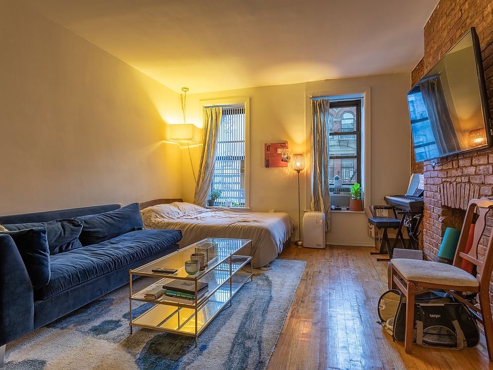 1st image of 7 W 103rd St APT 4D