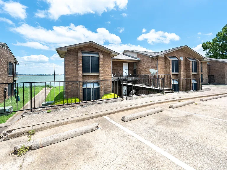 4552 Chaha Rd #202 — Photo 3