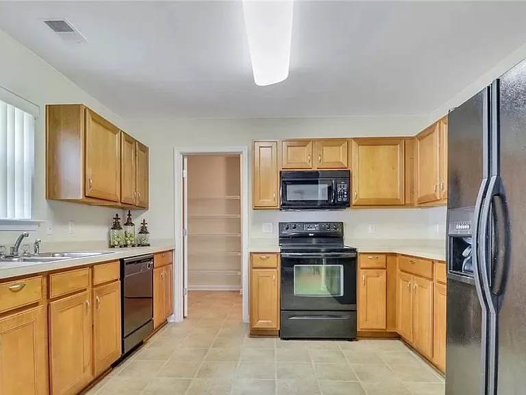 25 Bainbridge Way — Photo 3