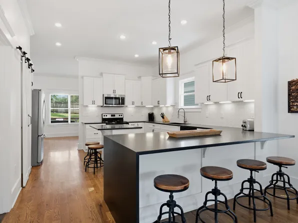1211B Montgomery Ave, Nashville, TN 37207