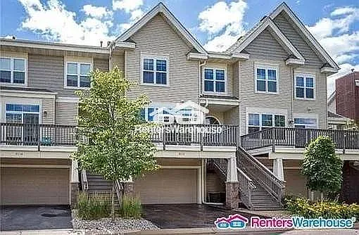 8108 Oakview Cir N — Photo 1
