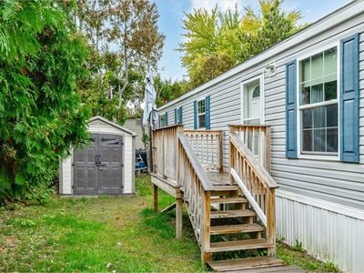 21 Second Street, Colchester, VT, 05446