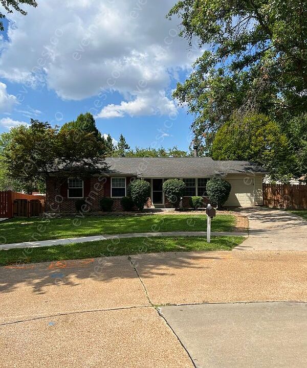1st image of 2221 Colony Meadows Ct
