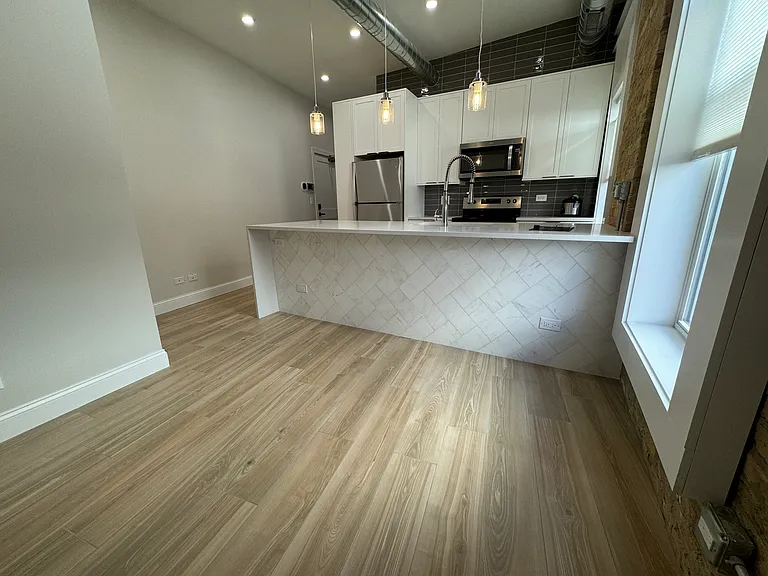 601 Green Bay Rd #201 — Photo 6