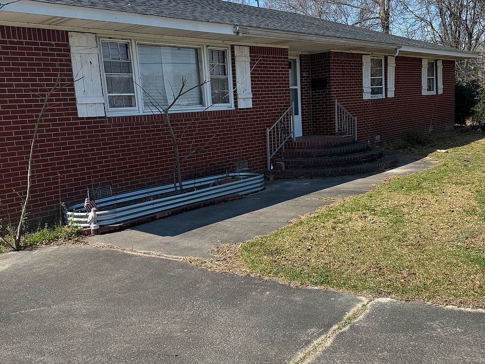1st image of 841 Halstead Blvd