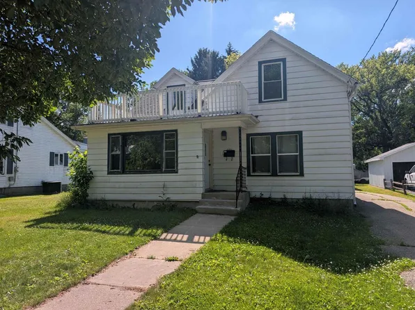 330 S Whiton Street, Whitewater, WI 53190
