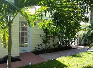 2694 NE Pine Ave, Jensen Beach, FL 34957