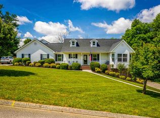 864 Windhaven Ct, Morristown, TN 37813