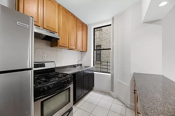 Rented by REAL New York | media 6