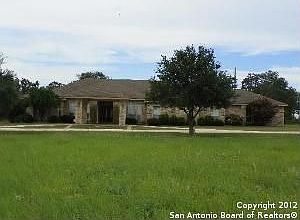 2nd image of 1758 Us Highway 181 N