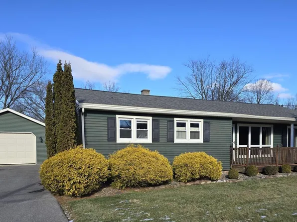 2625 Lincoln Dr, Williamsport, PA 17701