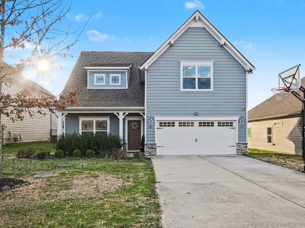 1134 Cotillion Dr, Murfreesboro, TN 37128