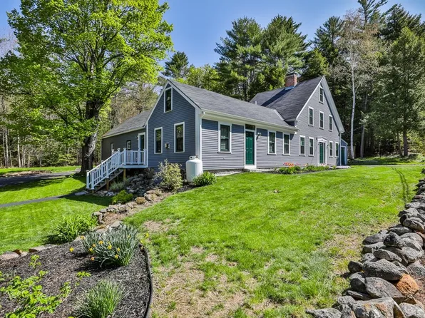 228 Bennington Road, Hancock, NH 03449