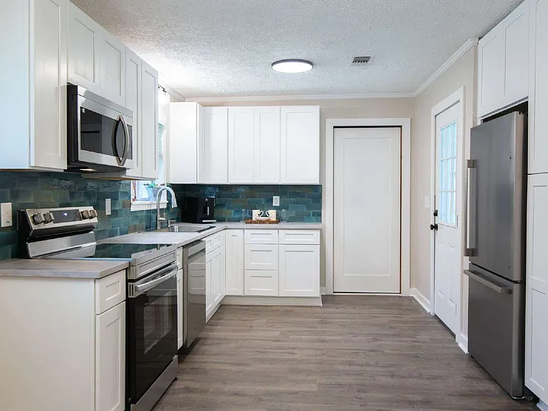 794 Yeates Subdivision Rd — Photo 3
