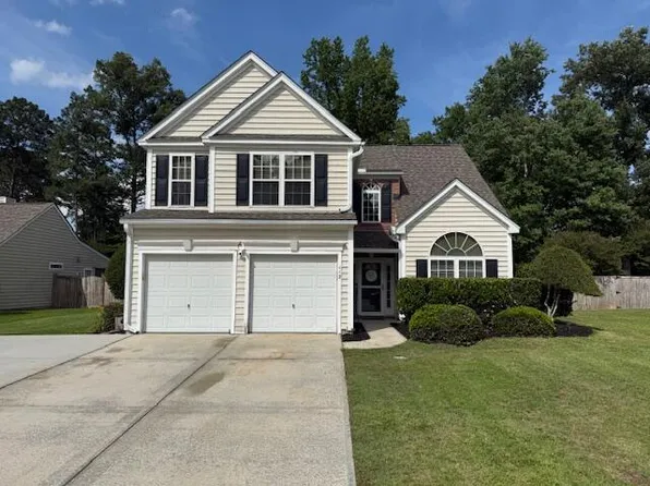 112 Irish Oak Dr, Goose Creek, SC 29445