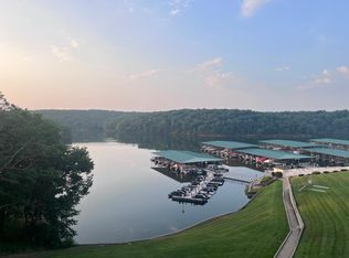 4800 Eagleview Dr #245A, Osage Beach, MO 65065