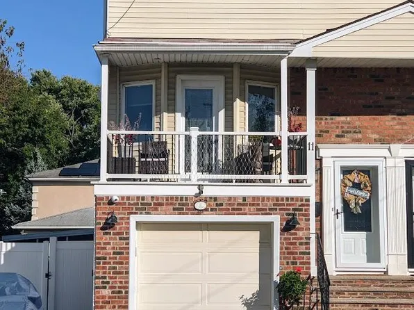 11 Dickie Ave, Staten Island, NY 10314
