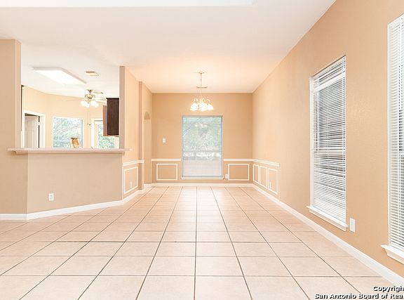 5th image of 6330 Parkland Oaks Dr