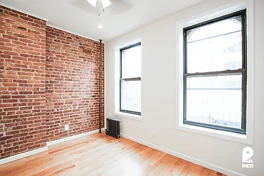 Rented by REZI