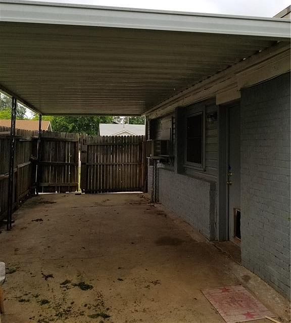 2nd image of 3624 Teal Dr