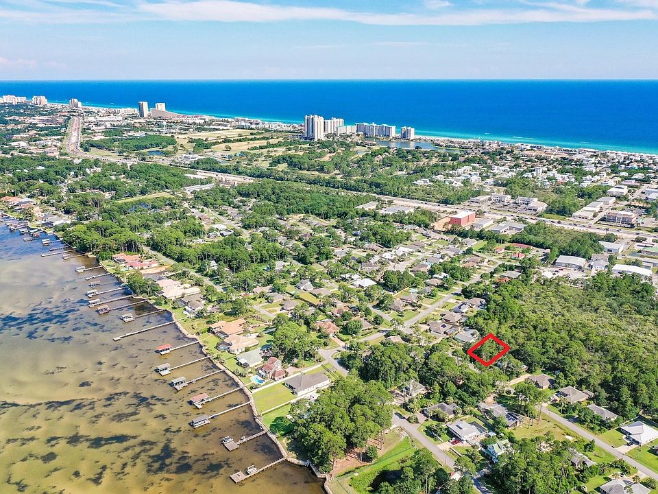 1st image of 12 Forest Shore Dr