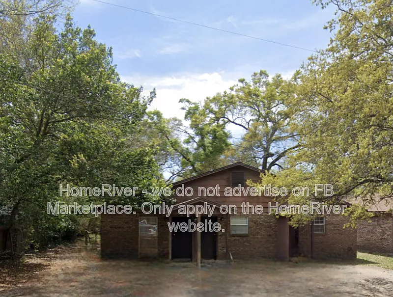 2 bed, 1.0 bath, 900 sqft, $995 — Photo 1
